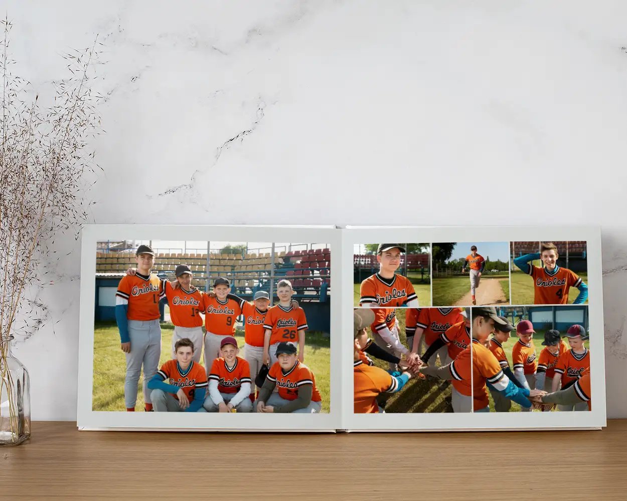 A team photo book is the perfect way to highlight game-winning moments, championship victories, and the camaraderie of the season