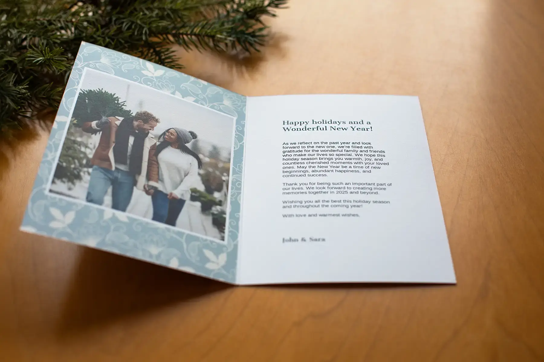 Make your holidays extra special this year by personalizing them with Mimeo Photos